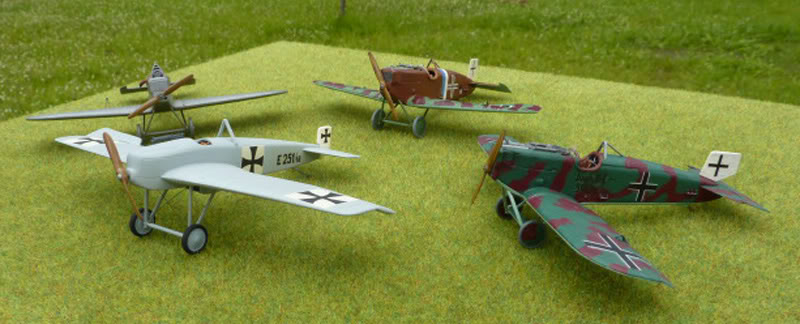 JUNKERS D. 1 version courte [Roden] 1/72  (jud1) - Page 2 P1000977