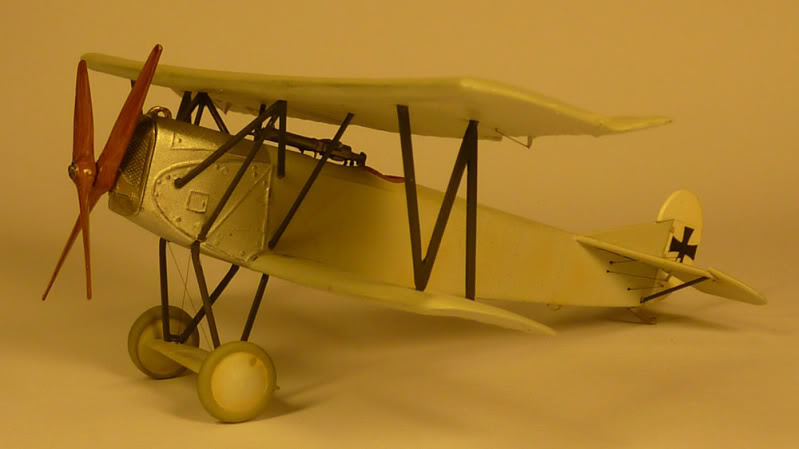 Fokker V 22 (conversion Fokker D VII [Esci] 1/72)  (DVII) - Page 2 P1010243