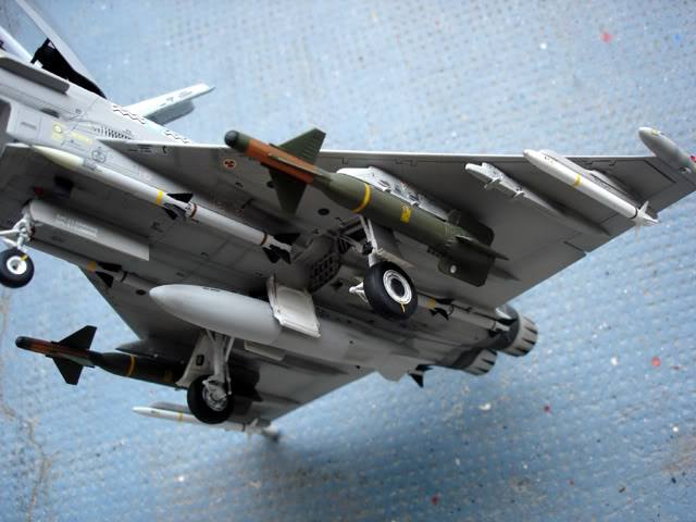 REVELL EUROFIGHTER 1/48 DSC02716