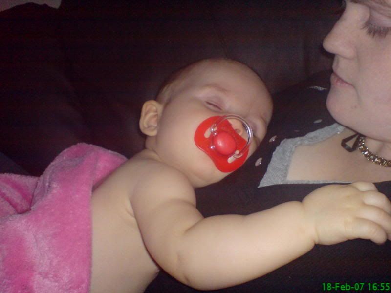 Photo contest 1 - sleeping baby - ends monday 30th mar DSC00230