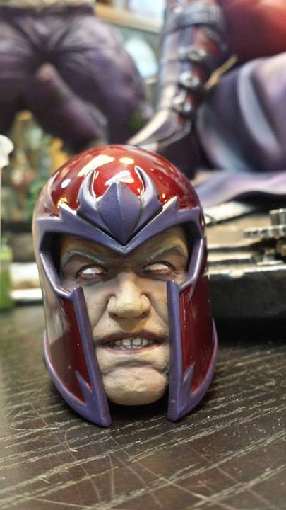 Premium Collectibles : Magneto on Sentinel Throne - Page 5 10478558_10152550136141826_2784114441009786550_n_zps66a04485