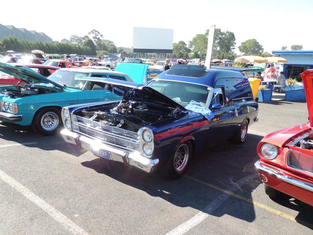 Drive-In night Show and Shine - Dandenong 1/2/2014 DSCN0904_zpsf856c1b0