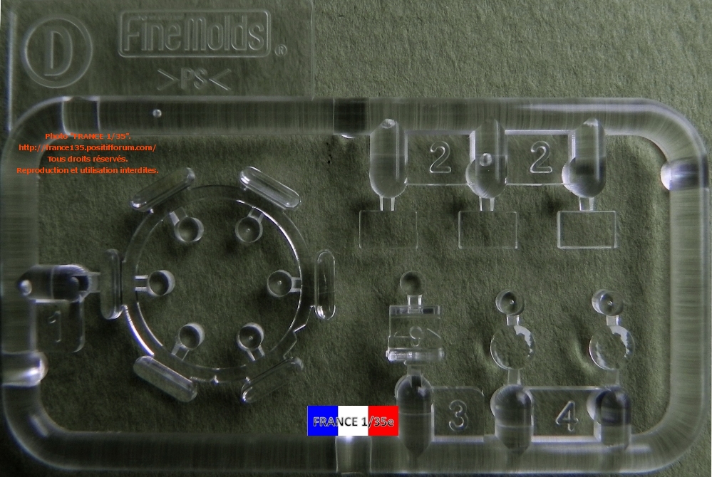 JGSDF TYPE 60 APC. Fine-Molds, 1/35, ref FM40. Plastique injecté. FRANCE135_TYPE60APC_FINEMOLDS_1-35_REFFM-40_16_zps4b9960a0