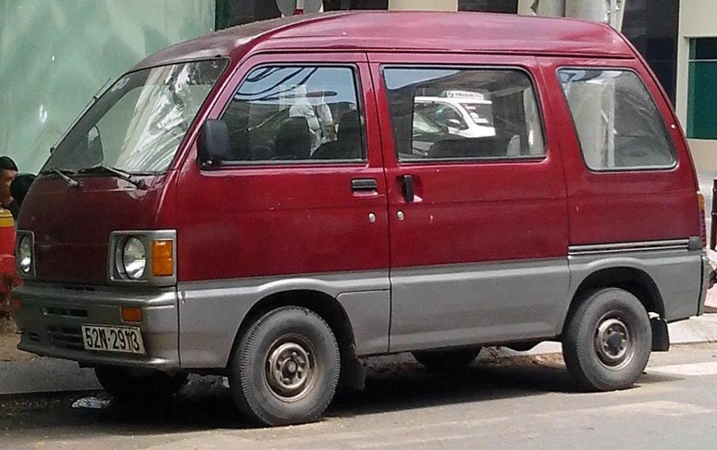 Vietnam Daihatsu HIJET 547cc 1989 with rare circle HEADlight IMG_20130626_111506_zps6a3402a7