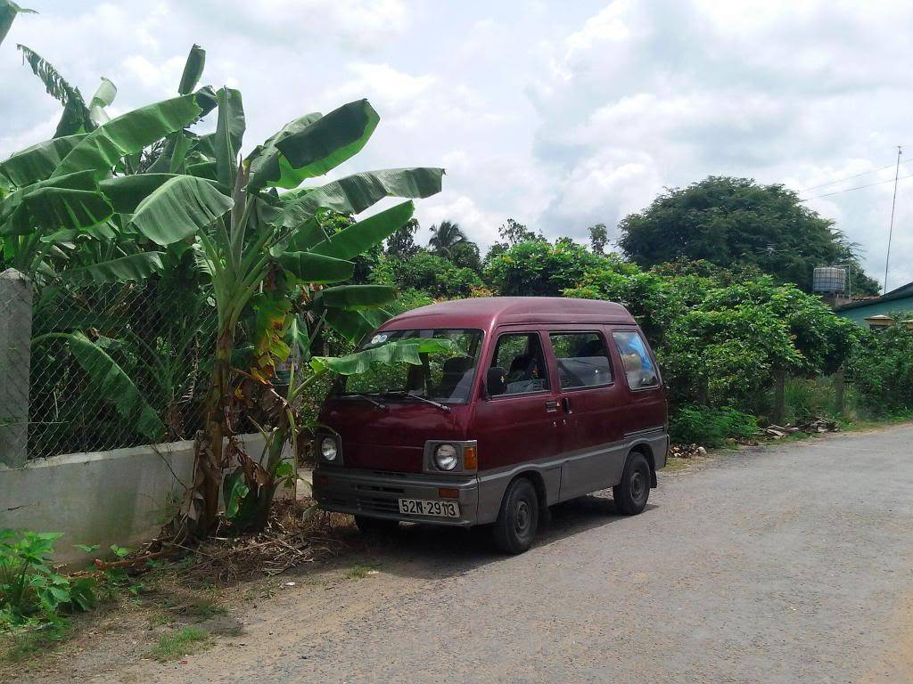 Vietnam Daihatsu HIJET 547cc 1989 with rare circle HEADlight IMG_20130803_110140_zps34ac1df6