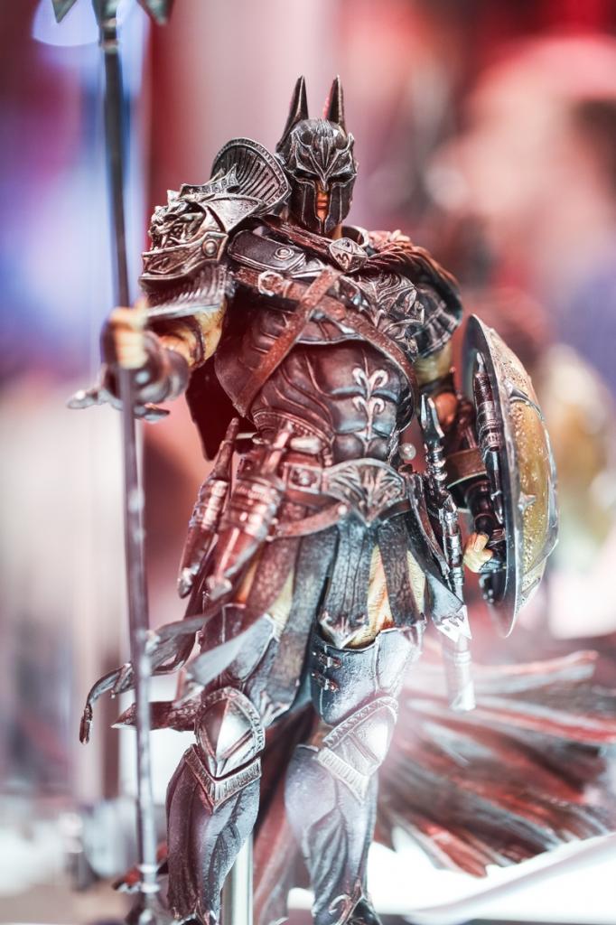 [Play arts Kai] Dc et marvel VARIANT_PLAYARTS_KAI_BATMAN_TIMELESS_SPARTA_1