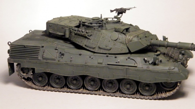 Nouveautés PERFECT SCALE MODELLBAU (08/2012) 35114-Leopard1C201_zpsc92b6d95