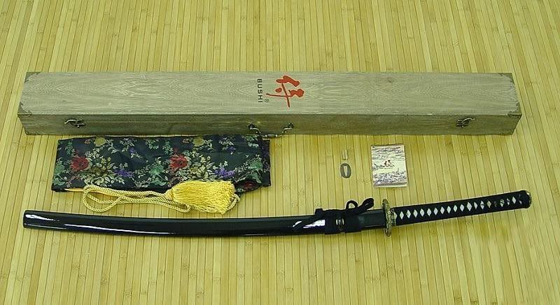 Ukitake Yukiko's zompakuto. Damascus_Cherry_Blossom_Katana_6