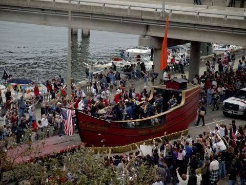 Argh, Mateys... Talk Like A Pirate Day, Argh... ;) Float3