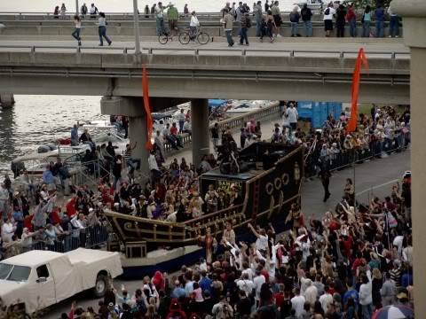 Argh, Mateys... Talk Like A Pirate Day, Argh... ;) Float5