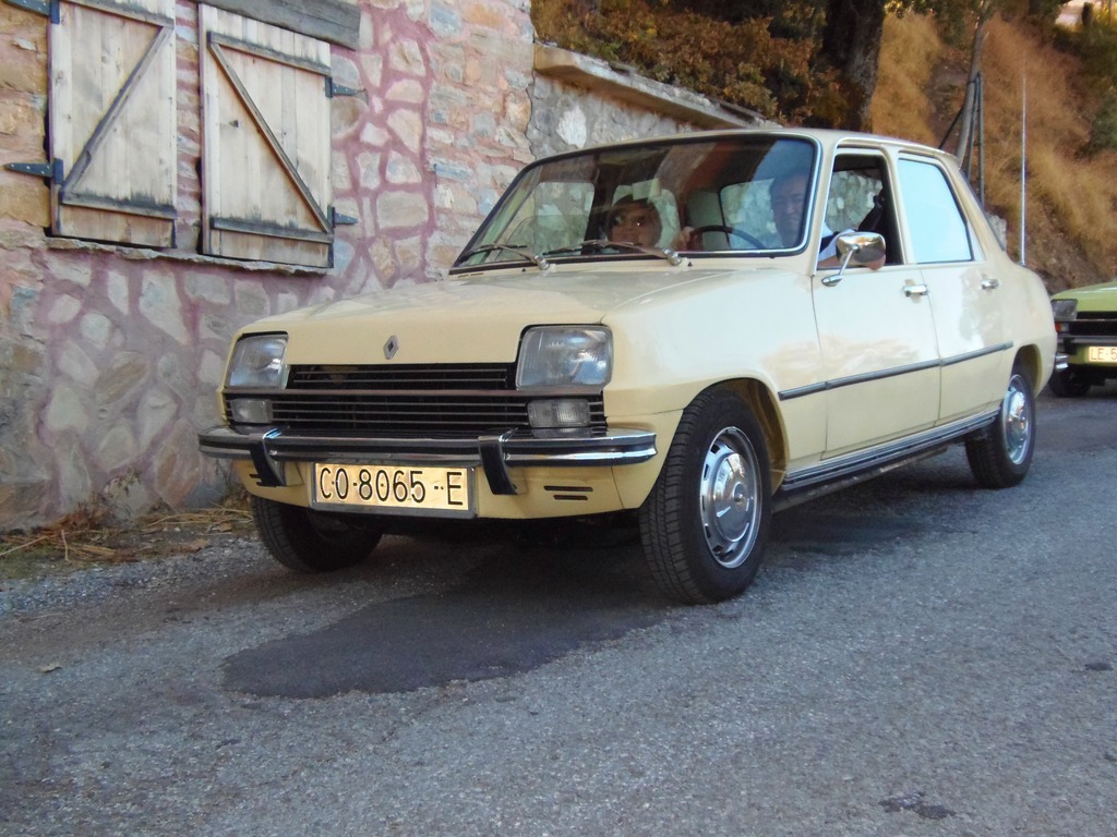 III CONCENTRACIÓN NACIONAL "RENAULT SIETE-7 EN GRANADA" PA300107_zpsye2uyl9d