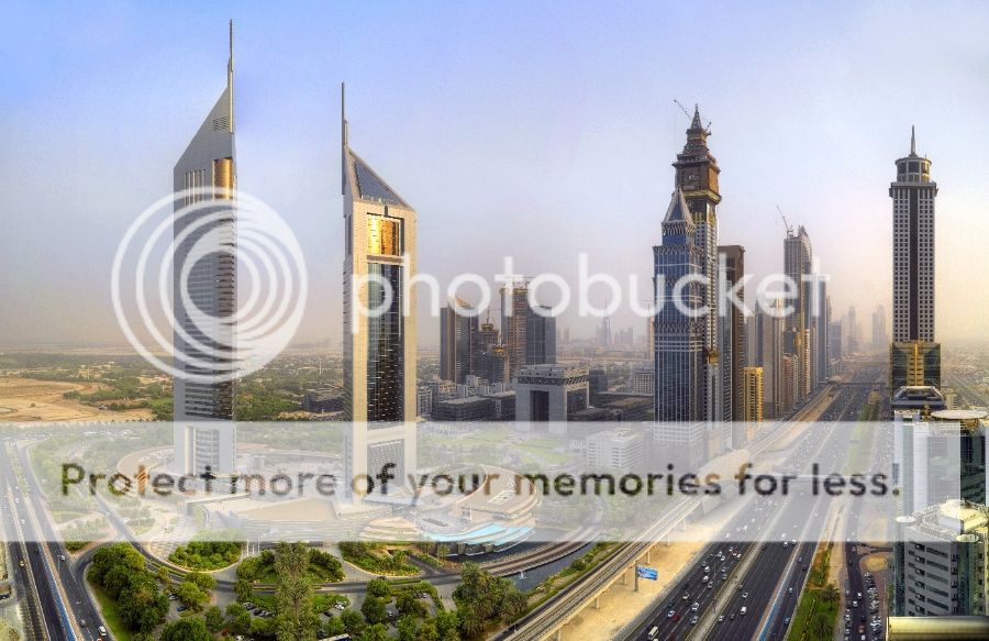 Dubai : Architecture -  4 685a07d8-cf9c-4d29-bc77-72c050987e91_zps5a8770c7