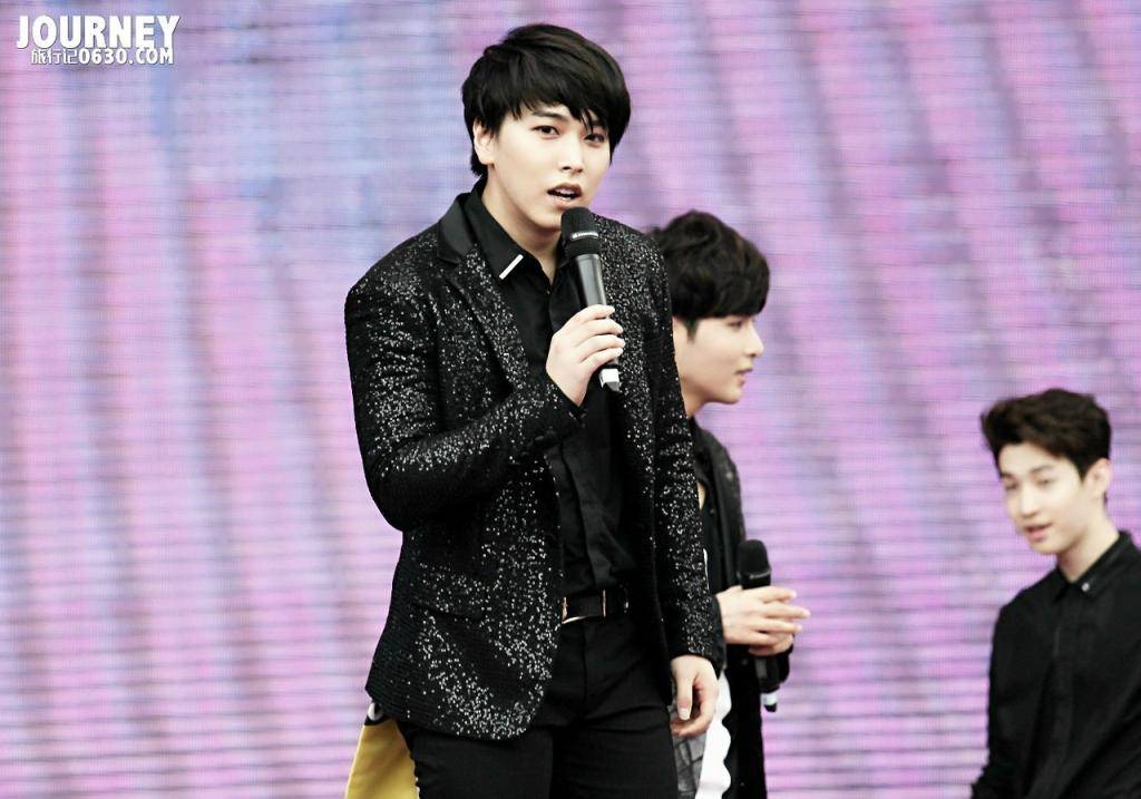 [140701] Hong Kong Dome Festival Tumblr_n9vfci2MsH1rsyvsno1_1280_zps84a1cc68