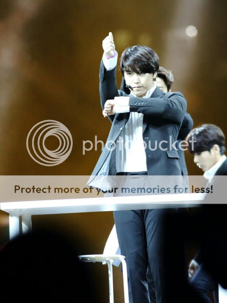 [140802] Jackie Chan's 100 movie Career Concert Tumblr_n9vryhEixN1sh2z6ko2_1280_zps7b128ab4