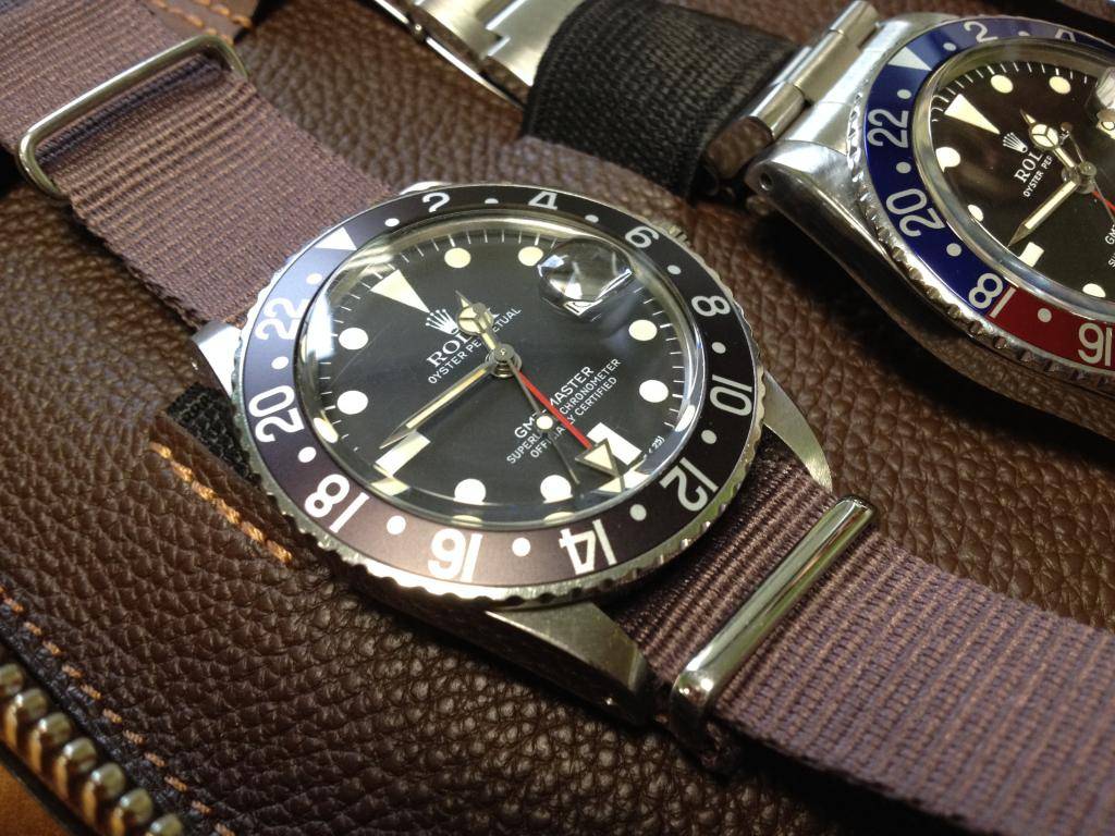 Deux Rolex GMT anciennes 16750_3_zps3092b1ff