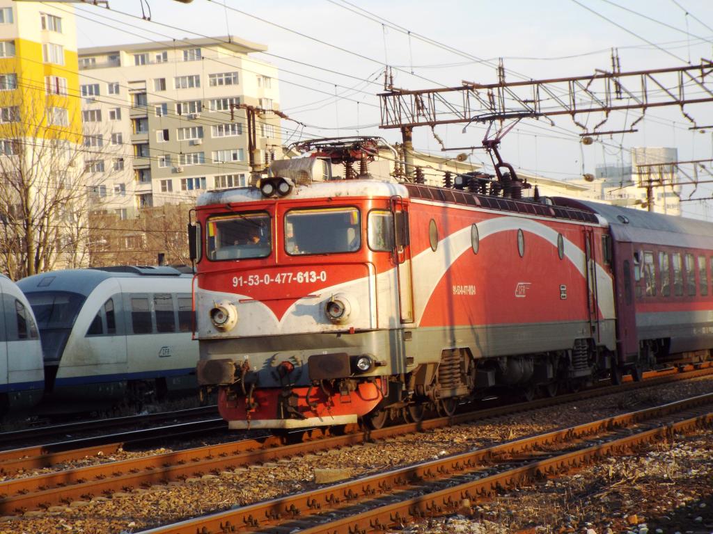  Locomotive clasa 47(476/477) aparţinând CFR Călători  - Pagina 2 613_1589_zpsdjt6ztqz