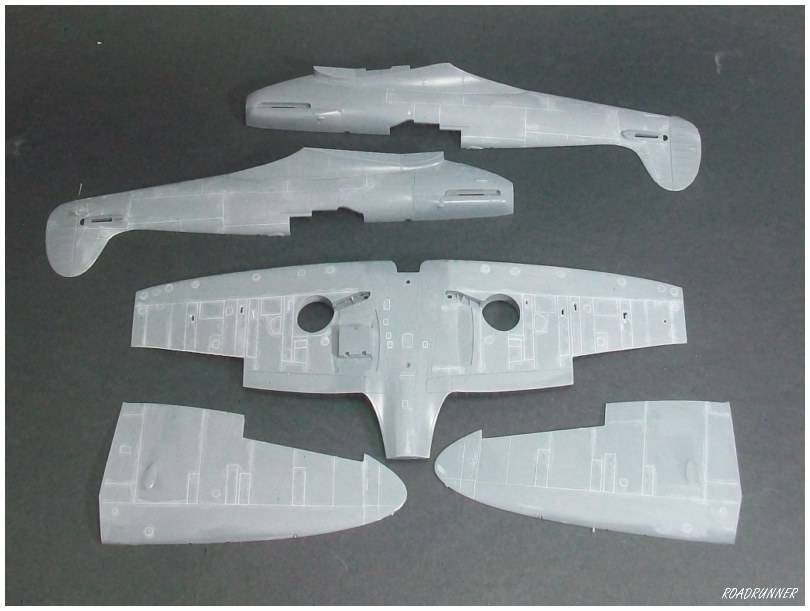 [Conversion Hasegawa] SPEED SPITFIRE 1/48 Type%20323-200%20ROADRUNNER%20blanc_zps3ixhft2k