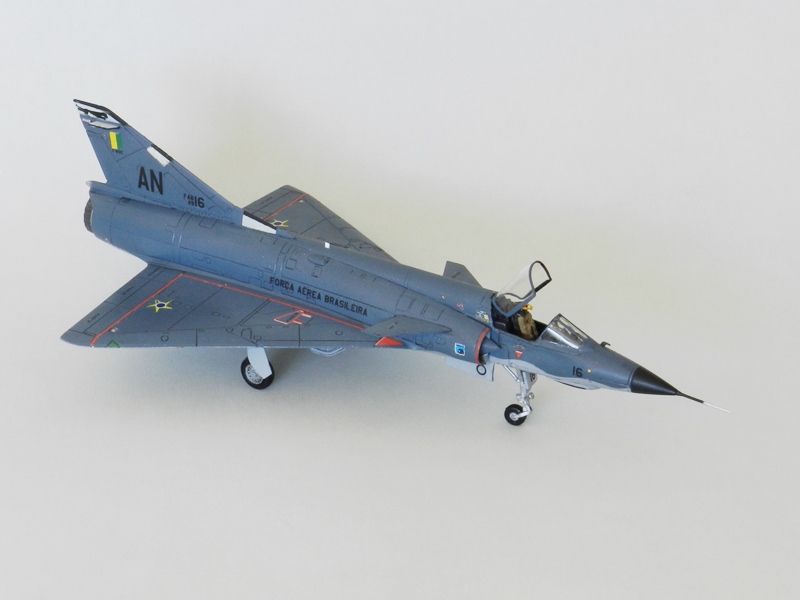 Mirage IIIEBR Bresilien au 1/72 maquette HPM, decales FCM DSCN9996s_zpsoe5xrh6j