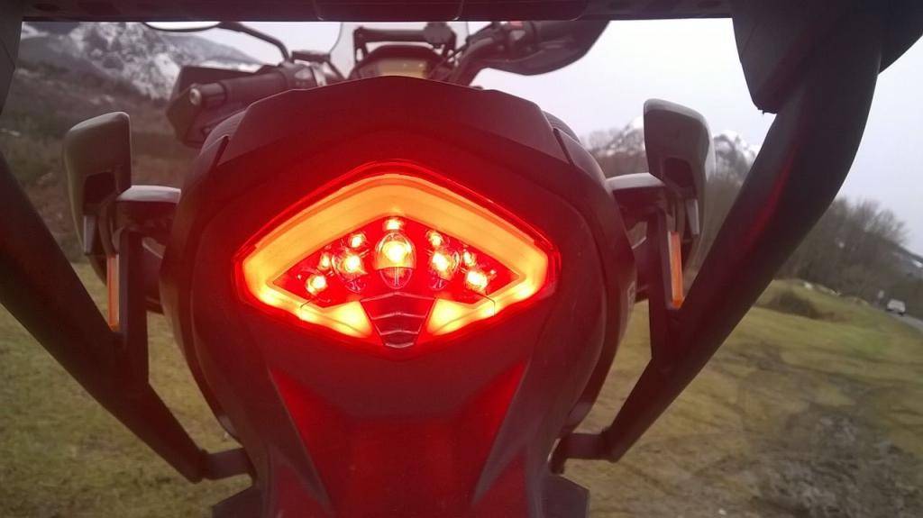  Piloto Luz Trasero LED Honda CB 500 X - Página 2 IMG-20150204-WA0001_zps7dhnjt9k