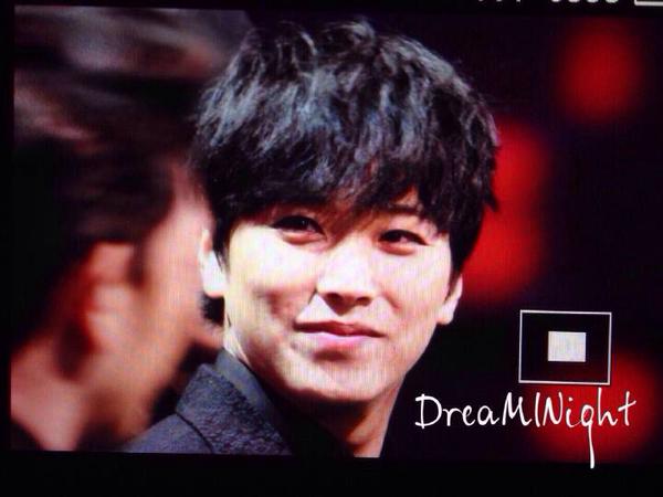 [141231] Jiangsu TV New Year Concert 141231jiangsu-dreaminight3_zps916b626d