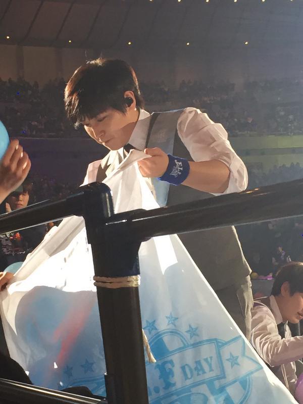 [150226] ELF Japan Fanmeeting 150226fanmeet-ki_tgiang2_zps9potijd0