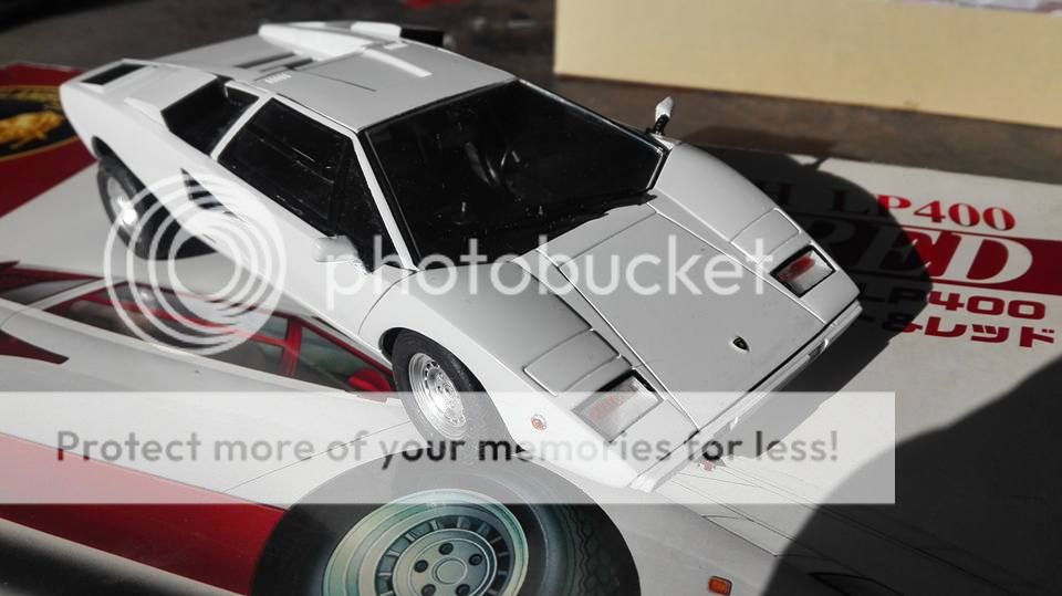 Andres - FB: Lamborghini Countach por Andrés Requena 13770249_1047052025348076_9061205191938866737_n_zpszp7vawgx