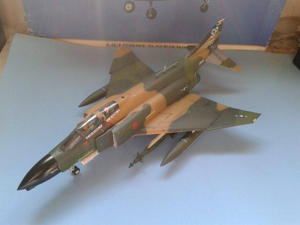 FB: F-4D Phantom II por Mario Zagami 13723961_10210789367477072_3689312562529930610_o_zpsn4mubswc