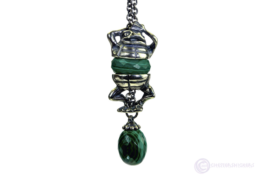 Animale fantastico TB%20AF%20Frog%20Malachite%20FN%20necklace%20copy_zpskinqlkn1