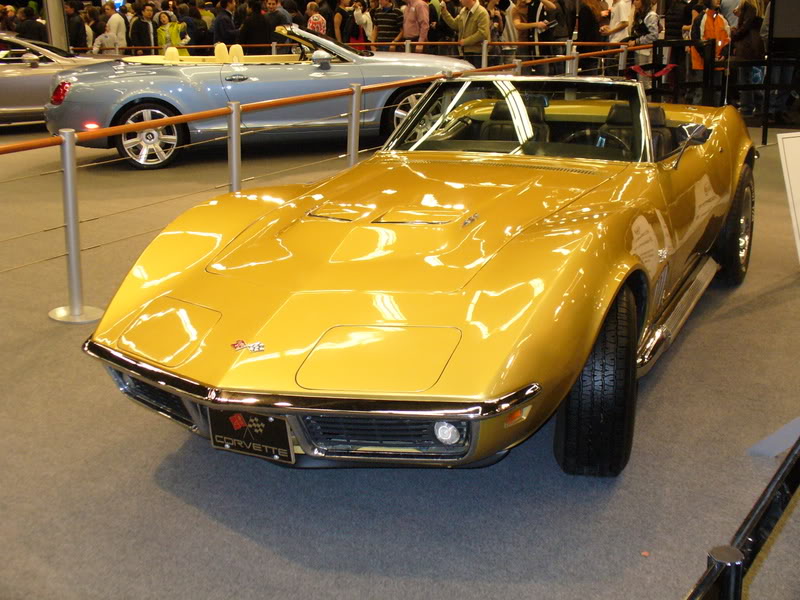 Serie: Des personnalitées et des Corvette - Page 2 Salontdelautomtl2007030