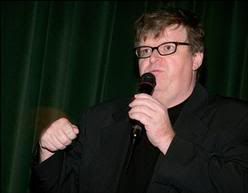 Michael Moore mis  mal par un documentaire Large_398459