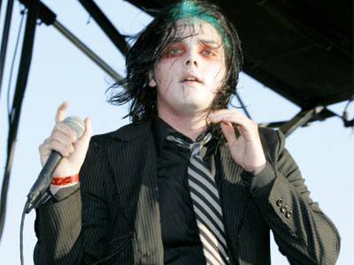 Gerard - Page 2 Green-hair