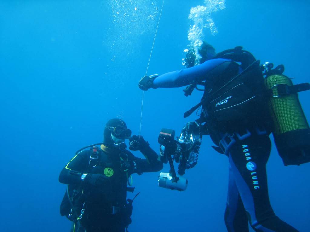 [cr] plongée sur le sec des Suisses Agay Ag0950