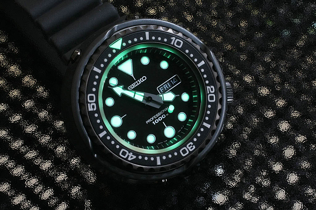 la Seiko SBBN011 "darth tuna" en détail - Page 2 Sbbn011_28