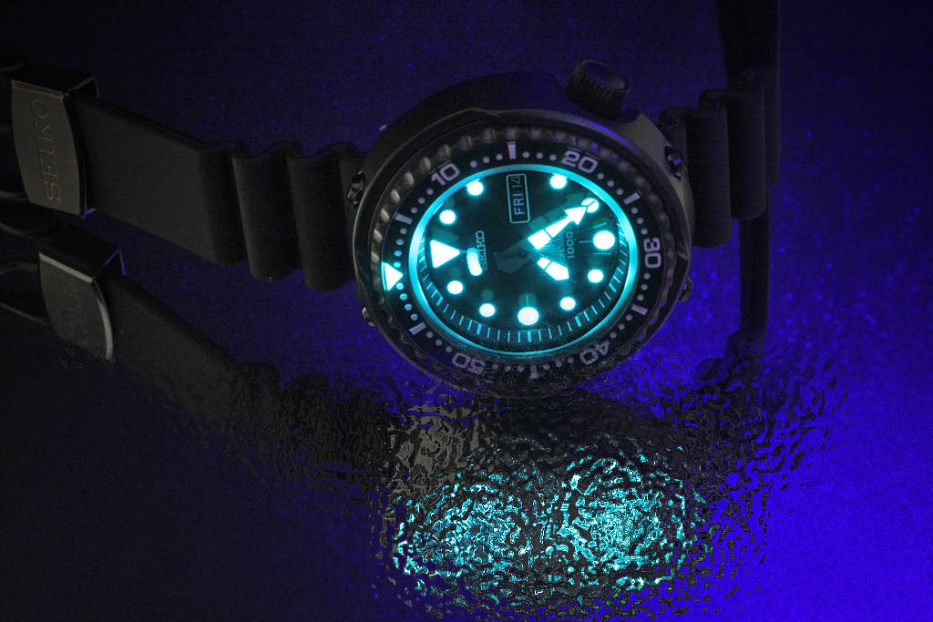 la Seiko SBBN011 "darth tuna" en détail - Page 2 Sbbn011_29