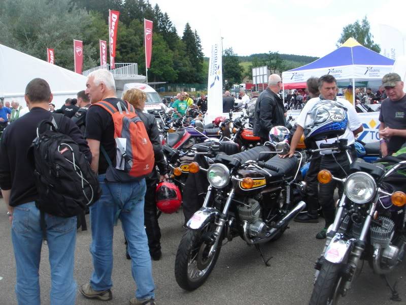 Spa bikers classic 40 ans du Kawasaki H2 057