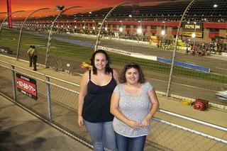 NASCAR pics!! 102_2202