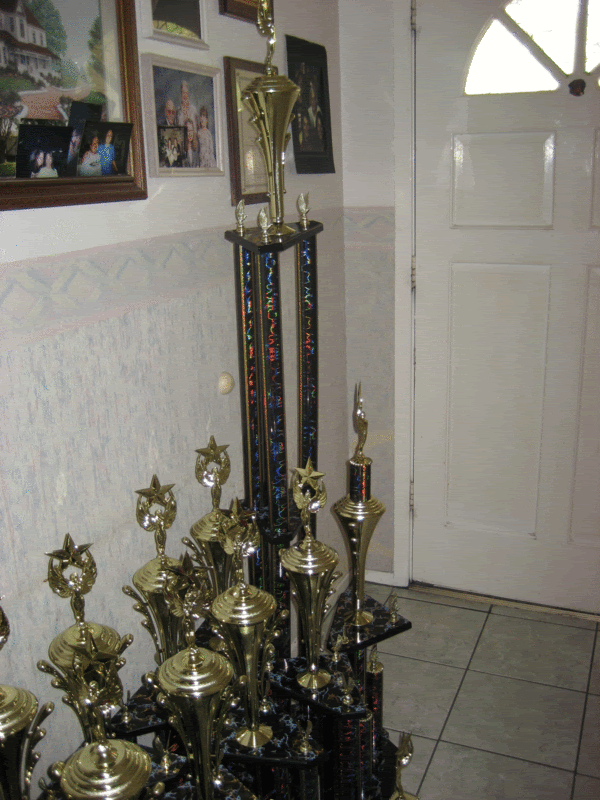 pics - Chucky's Connection -This Sunday 6/8 -Pics of Trophy Inside IMG_2023