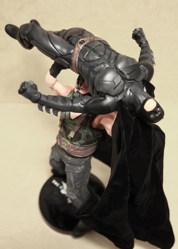 [DC DIRECT] [Tópico Oficial] Dark Knight Rises Statues: Batman VS. Bane 1:6 Scale Icon Statue - Lançado - Página 4 Banevs2