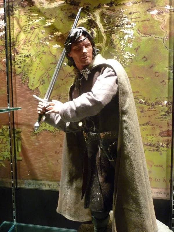 Collec n°116: BBLACKWOLF. Collec fantasy & Marvel  - Page 13 Aragorn-sideshow_1