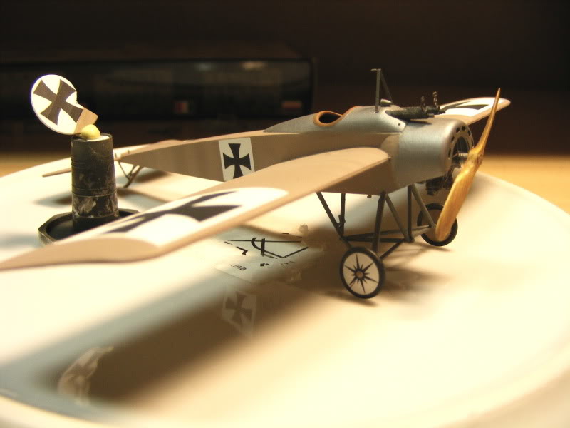 Eduard 1/72ème - FOKKER E.IV Fokkerfini008