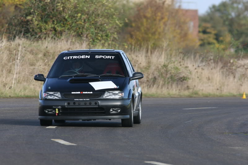 abingdon trackday 23 10 09 SteveClarke-01380720078-MSE_0522