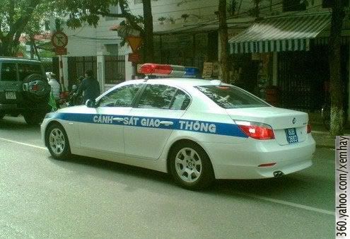 Xe của các đại gia HN 5ervnpolice1