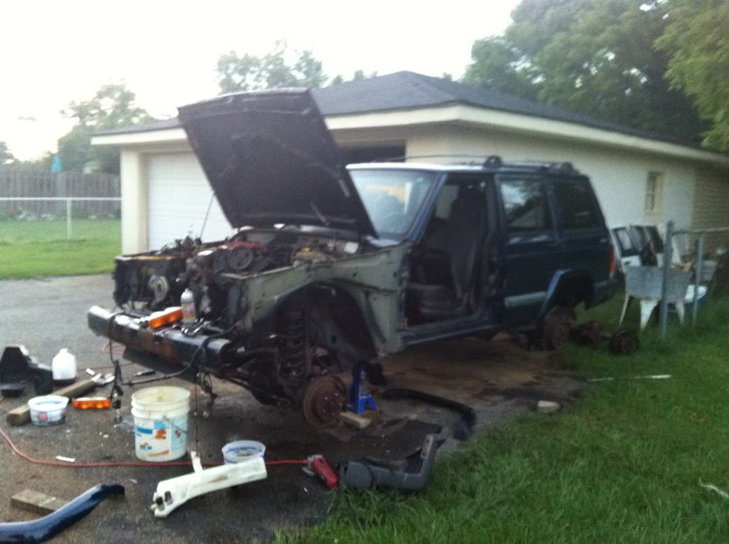 stripping an xj lol 09EA6B48-A31B-4D3A-9376-2BD6B0C481E4-279-00000057CED38404