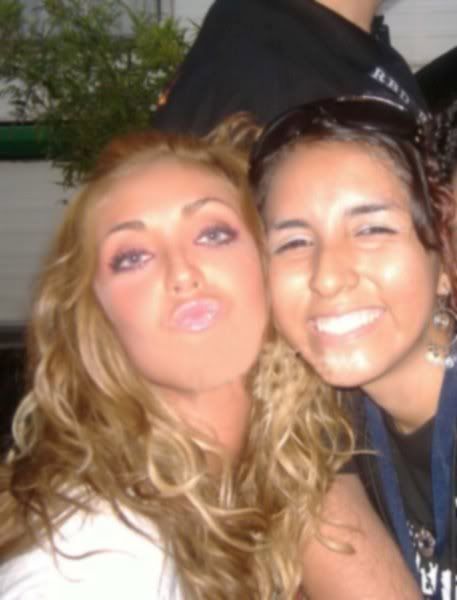 Anahi  Puente THYY