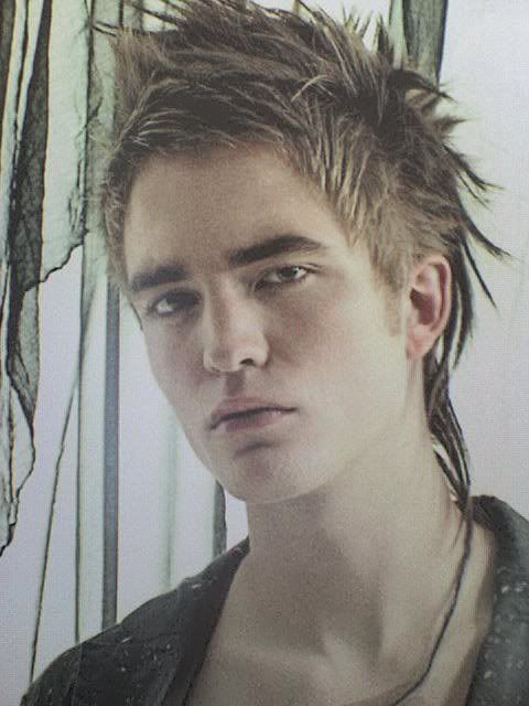 Robert Pattinson Uyi