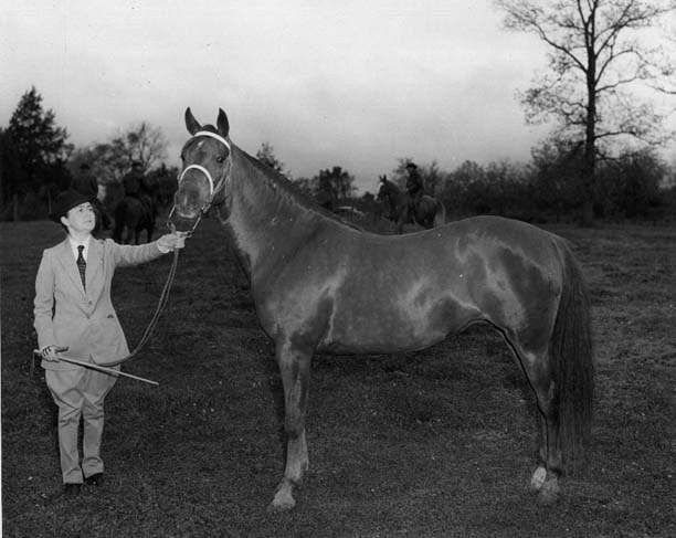 The BEST of Walking Horse Trivia! - Page 10 1939MrsJohnWTaylorEaglvilleGrece-1