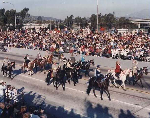 Pleasure, Trail, Versatility, etc. - Page 8 Picture8roseparade