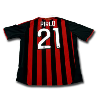 Fotos de las camisetas de la liga italiana 1_acmilan_home_pirlo_back