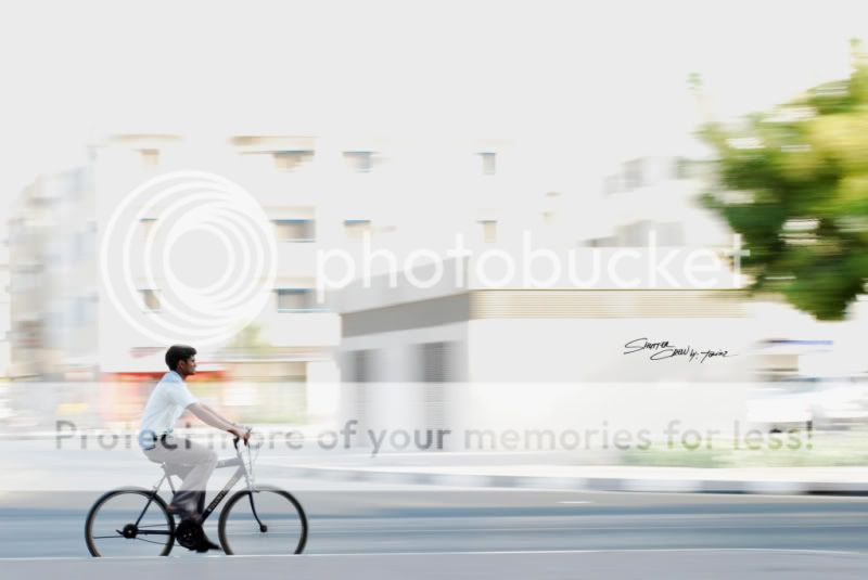 "panning photography"....practice mode! Bike8