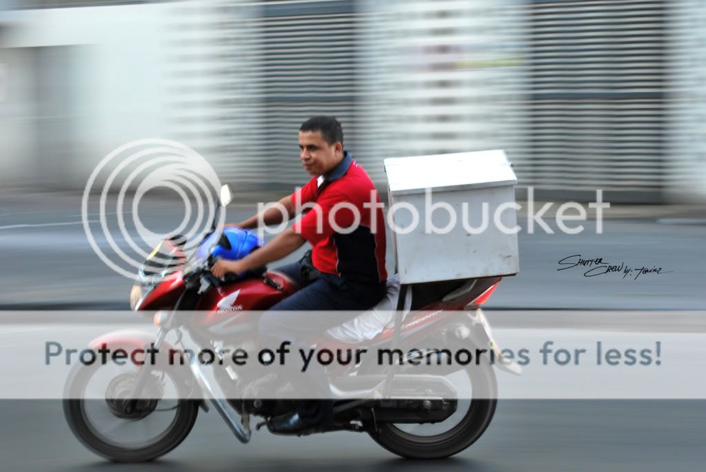 "panning photography"....practice mode! Pizzahutmotorcycle